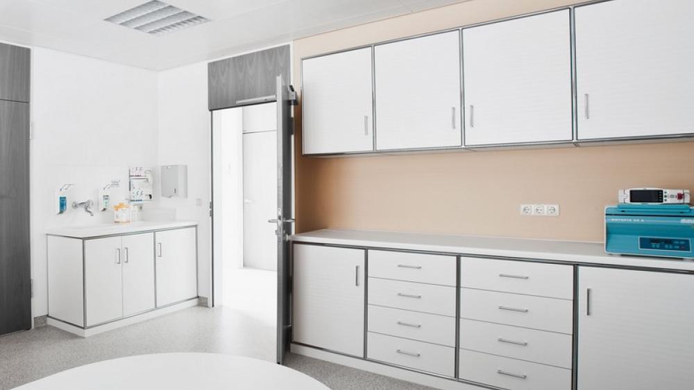 Schrank 4
