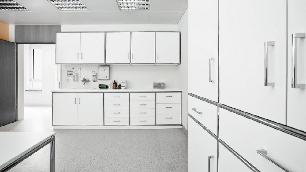 Schrank 2